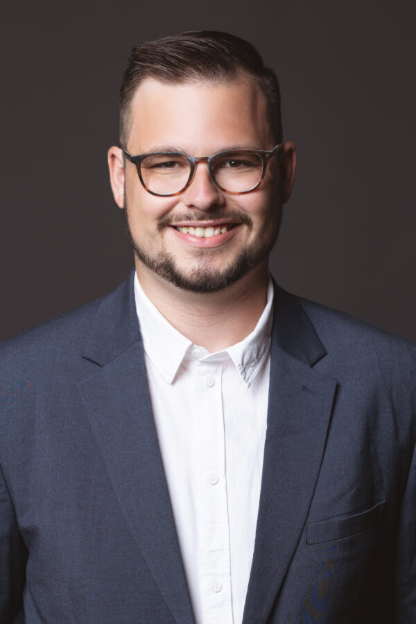 Luca Kriech, geschäftlich